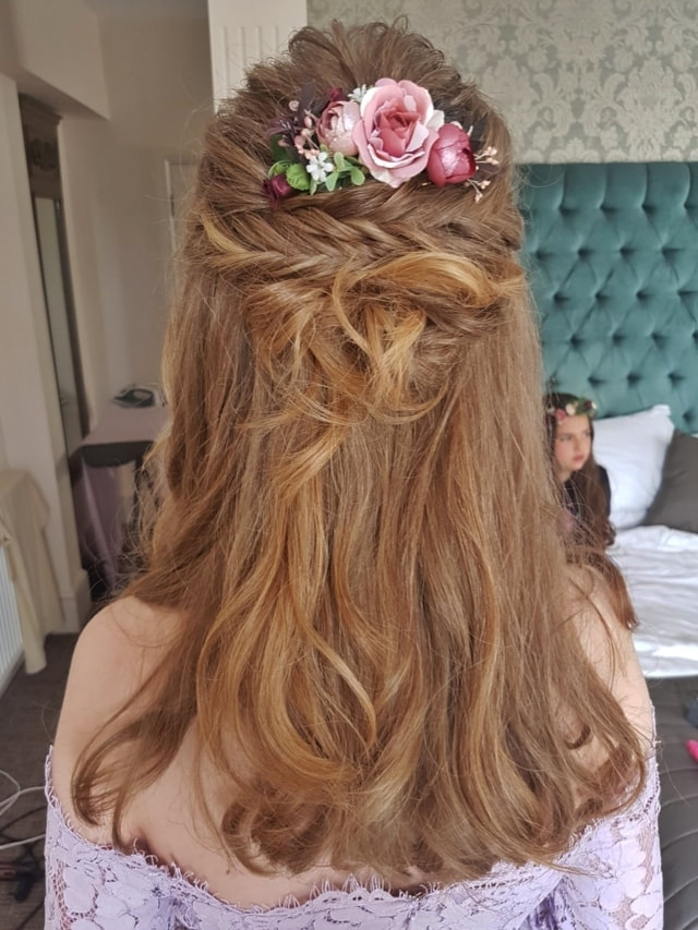Brides loose wave Wedding Hair Down 2019